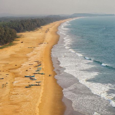 Blue Lagoon Beach Resort Gokarna  Ngoại thất bức ảnh