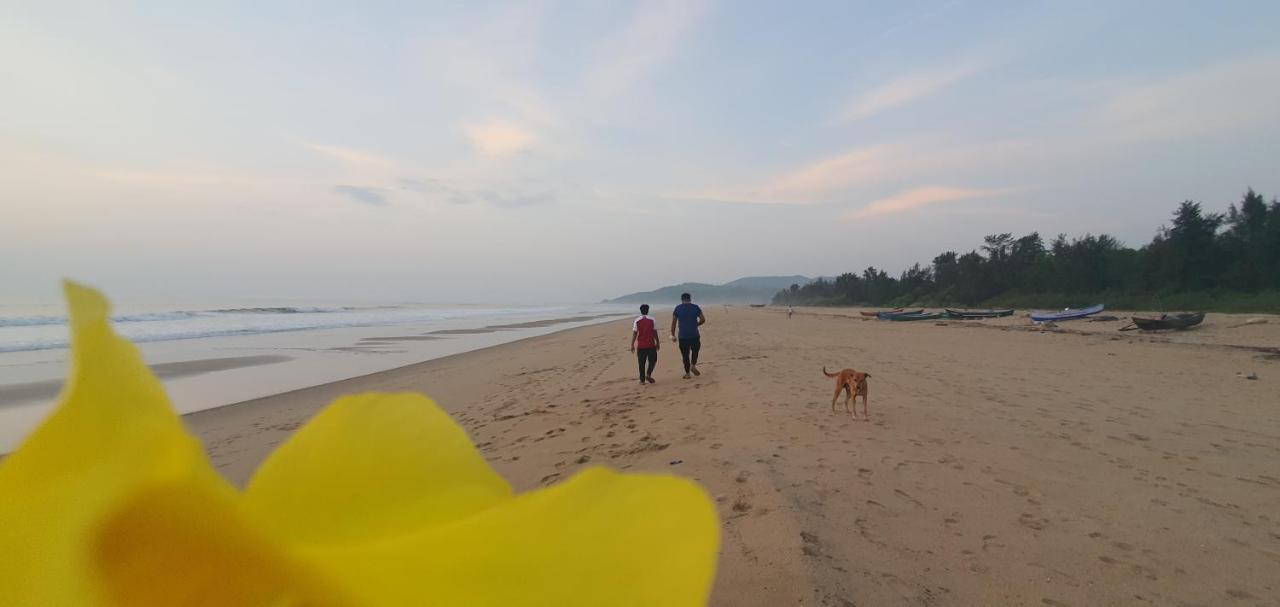 Blue Lagoon Beach Resort Gokarna  Ngoại thất bức ảnh