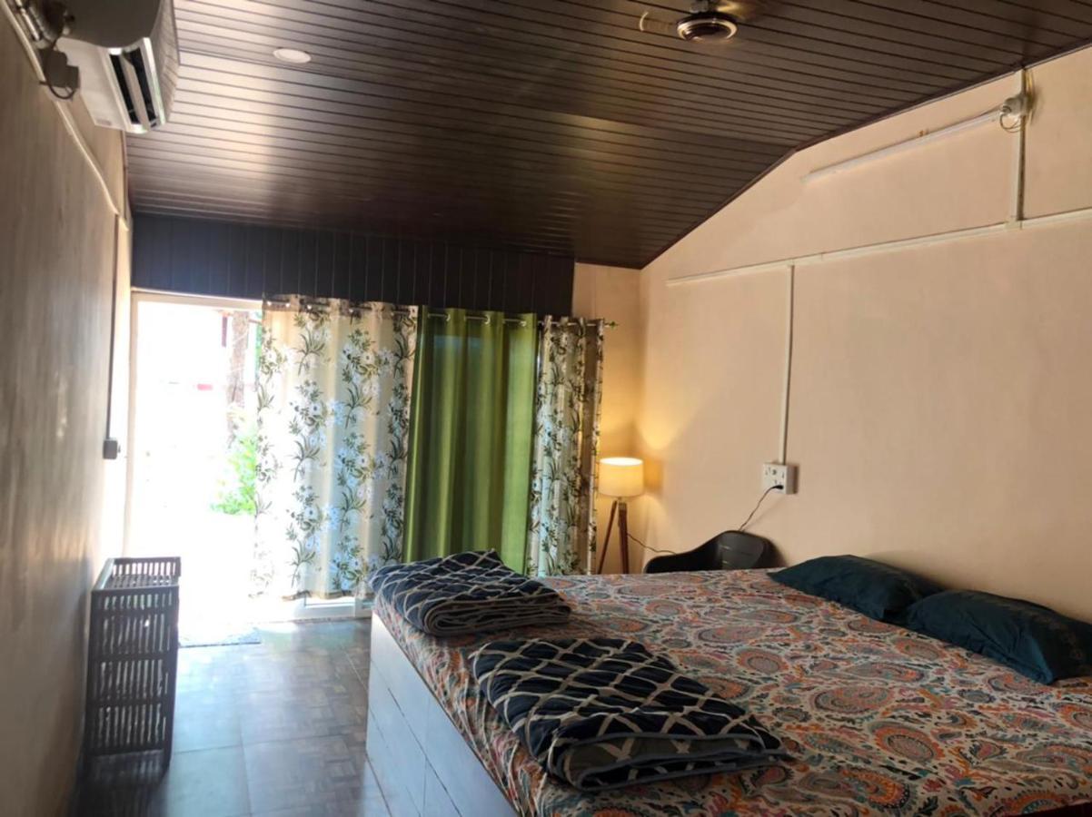 Blue Lagoon Beach Resort Gokarna  Ngoại thất bức ảnh