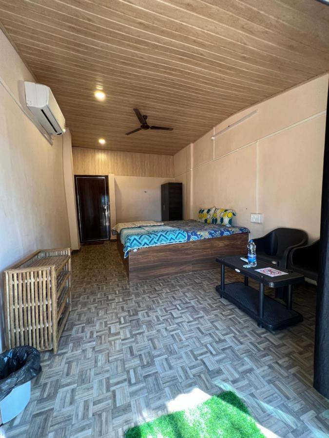 Blue Lagoon Beach Resort Gokarna  Ngoại thất bức ảnh